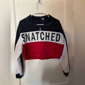 Cropped sweatshirt “Snatched”